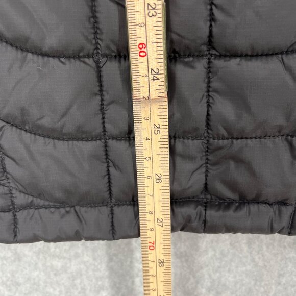 The North Face Mens Thermoball Trekker Vest Size M Black Quilted Puffer FLAW - Picture 15 of 16